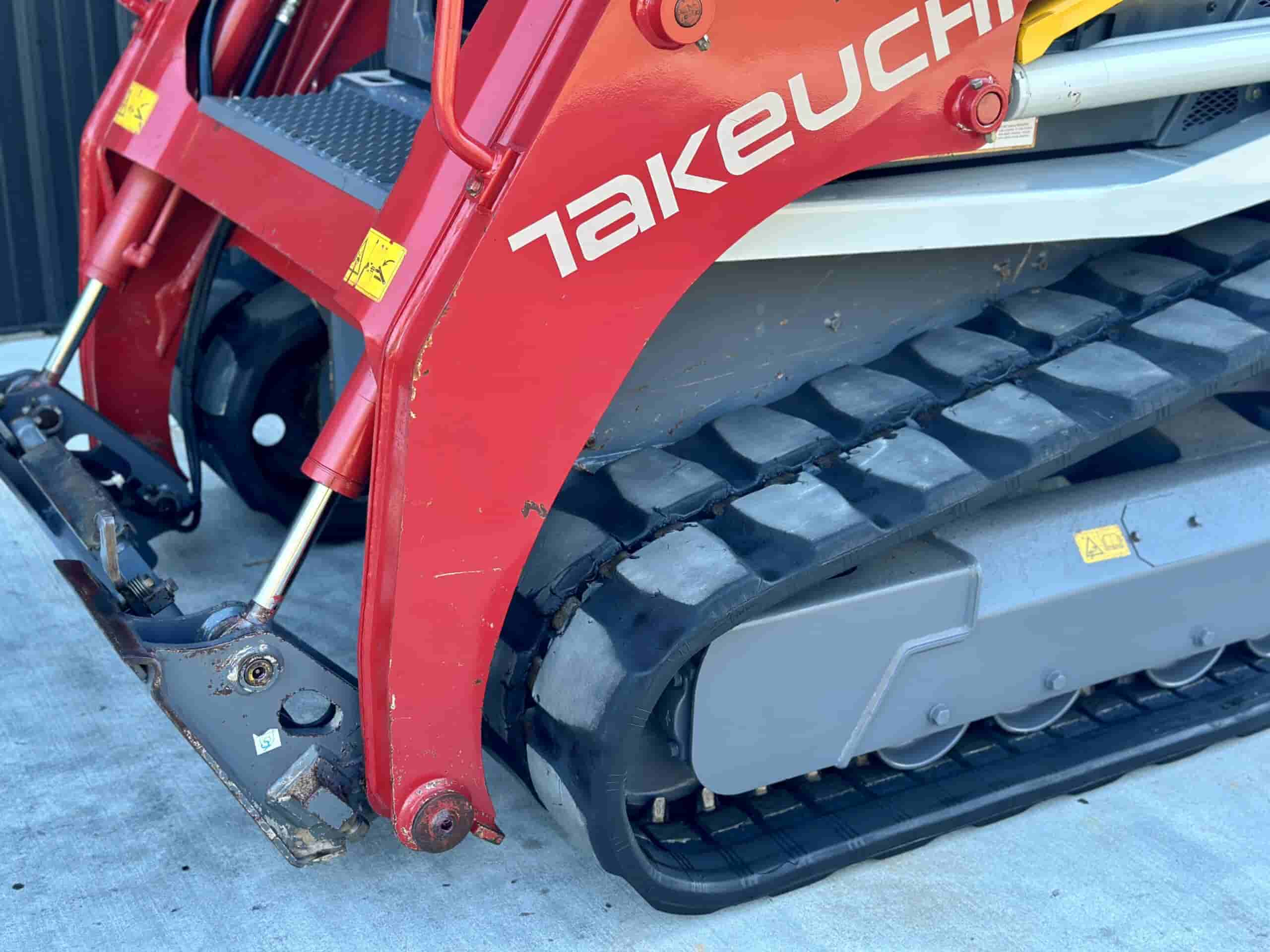 2017 TAKEUCHI TL8
